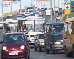 1430_PEREKROYUT_ULICU